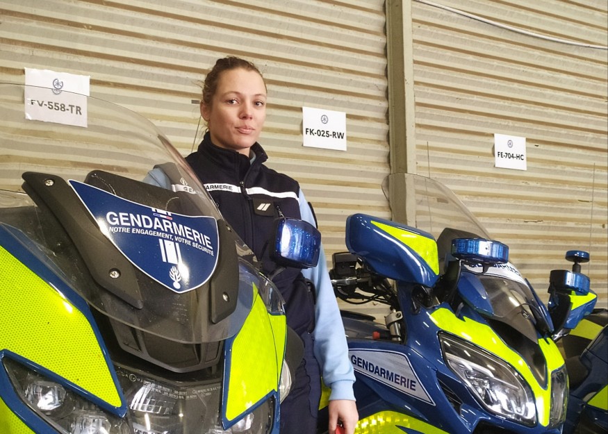 Gers : Aliséa, la gendarme motarde qui change les codes