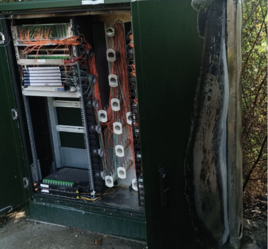 Riscle - Une armoire Gers Fibre vandalisée