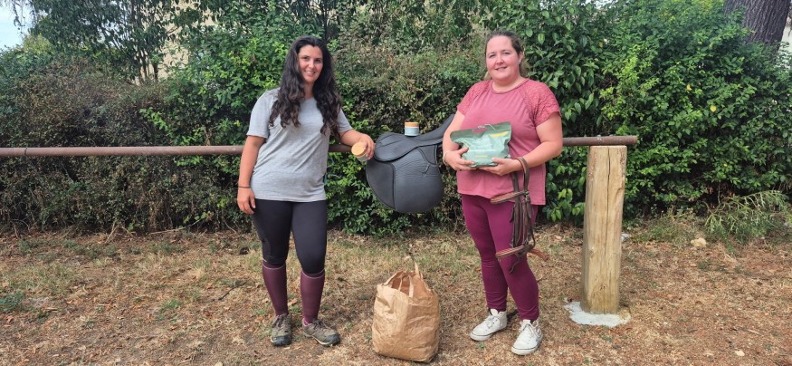 Gers : deux gersoises lancent une opération solidaire pour venir en aide aux associations, particuliers et structures équestres touchés par les sinistres dans les Landes et en Gironde
