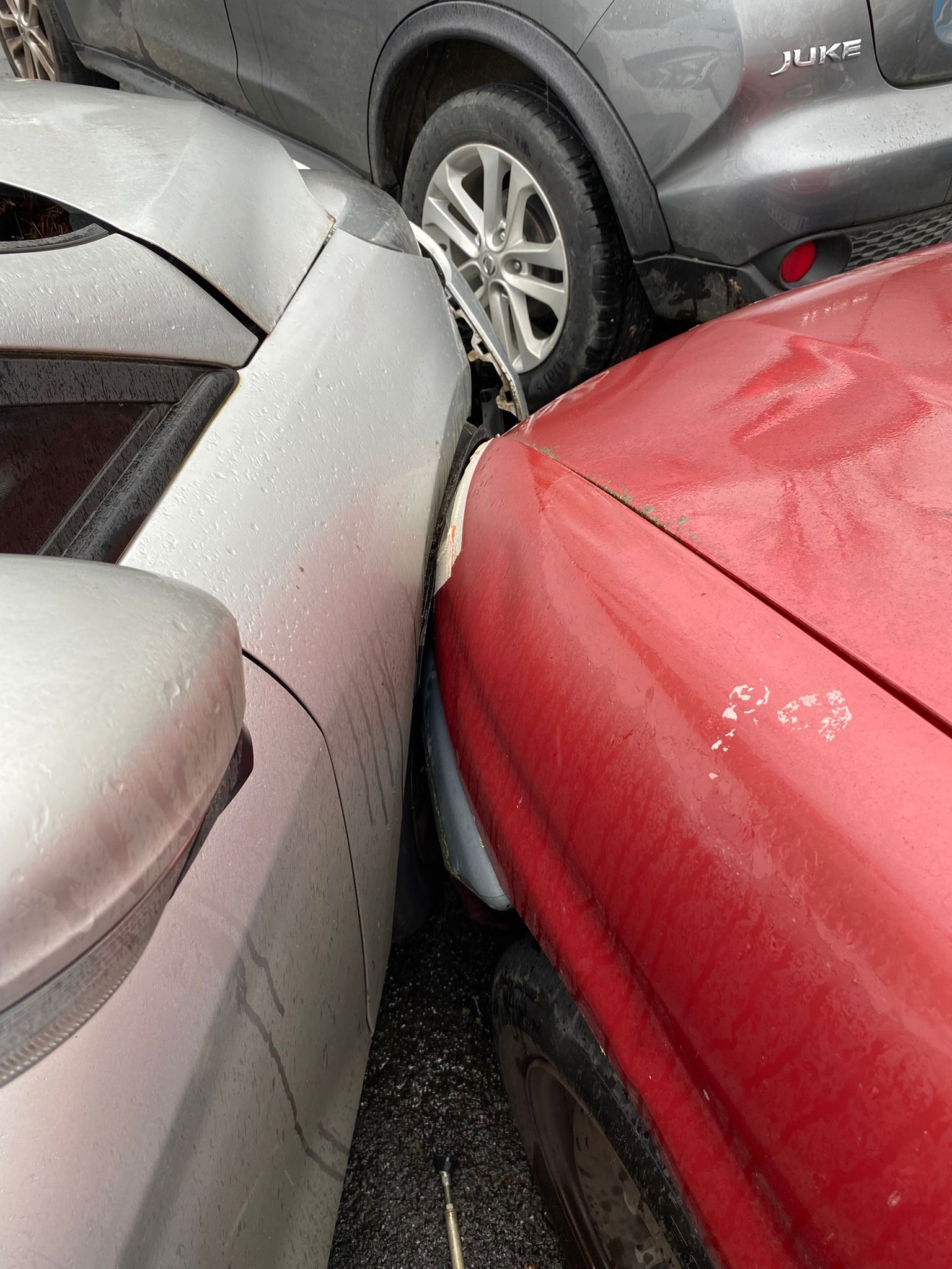 Auch : une Auscitaine lance un appel à témoins après avoir retrouvé son véhicule stationné sur le parking du Foirail accidenté