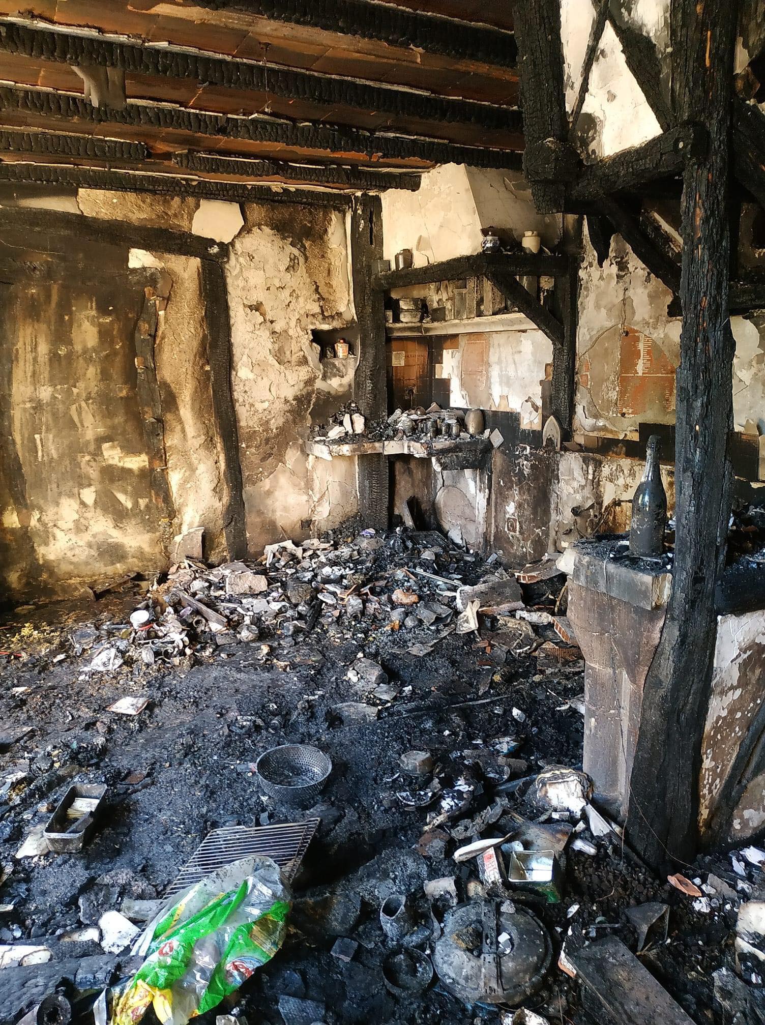 250018572_2952840938364830_7881196609114823114_n (1).jpg (629 KB)