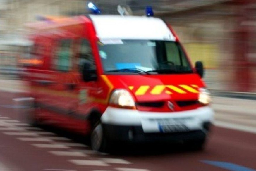 Montauban : Sa voiture se retourne sur deux autres véhicules après une collision, deux jeunes blessés dont un grave