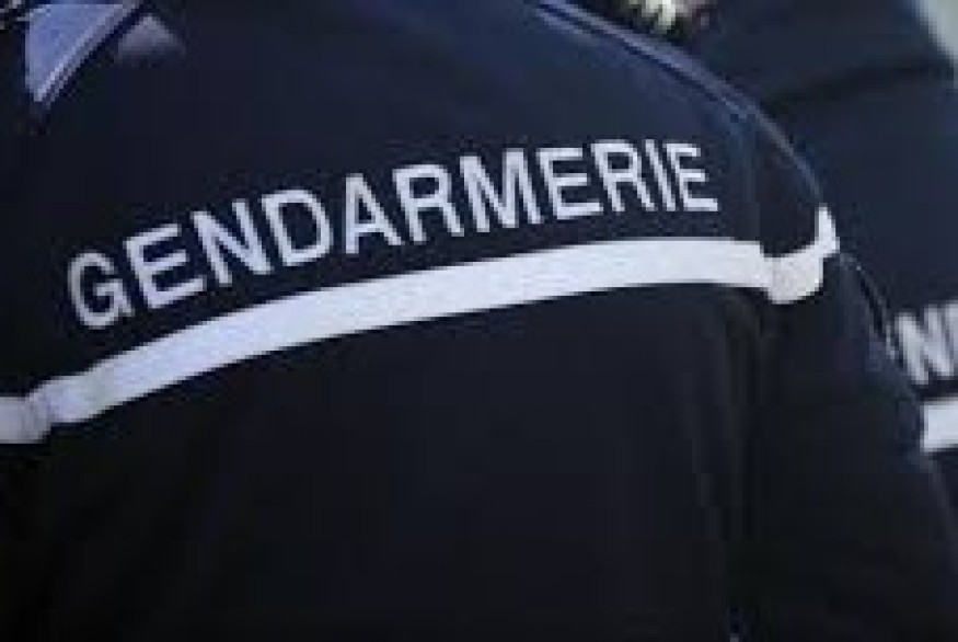 Accident du travail à Eauze : un employé blessé par une palette de métal, une enquête ouverte