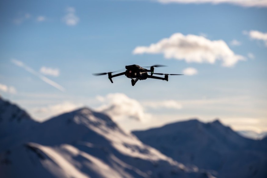 En préparation de la visite du Pape, le ciel de Lourdes surveillé par deux drones cette semaine,